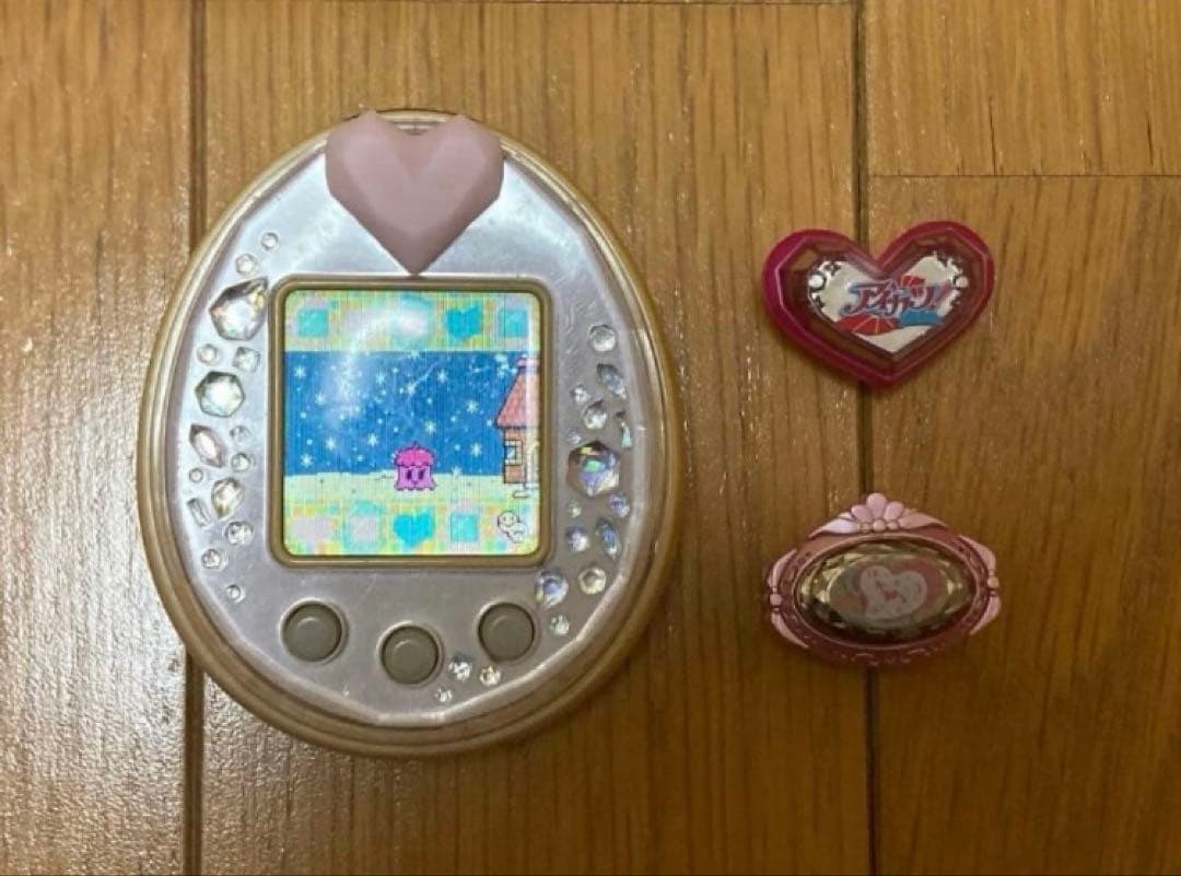 たまごっちピース　ピンク　アイカツ　ベイビーチェンジ　たまデコピアス　動作確認済