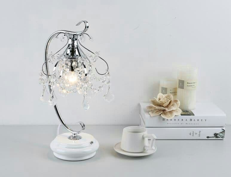 卓上スタンド クリスタル電気スタンド 寝室 照明 クリエイティブ 暖かい