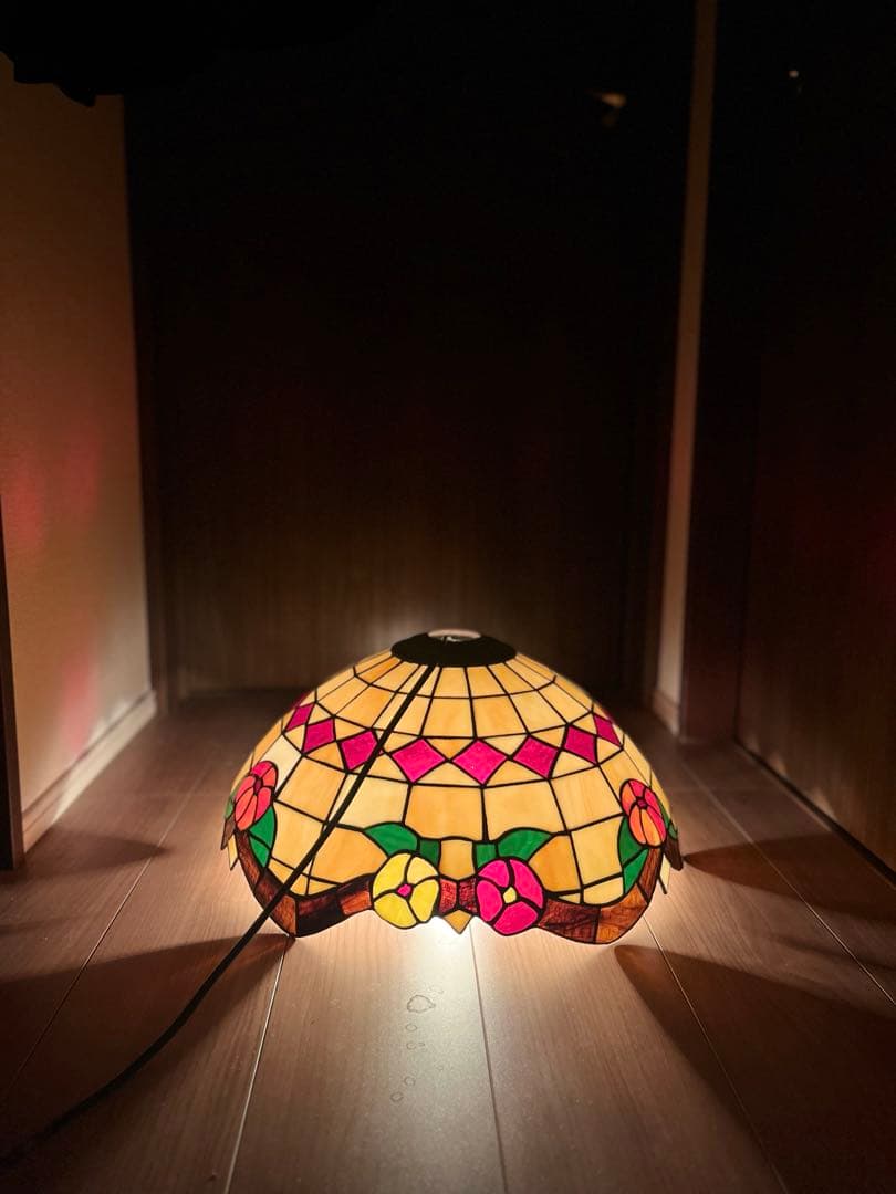 ステンドグラス風　ペンダントライト　照明　昭和レトロ　ステンドグラス