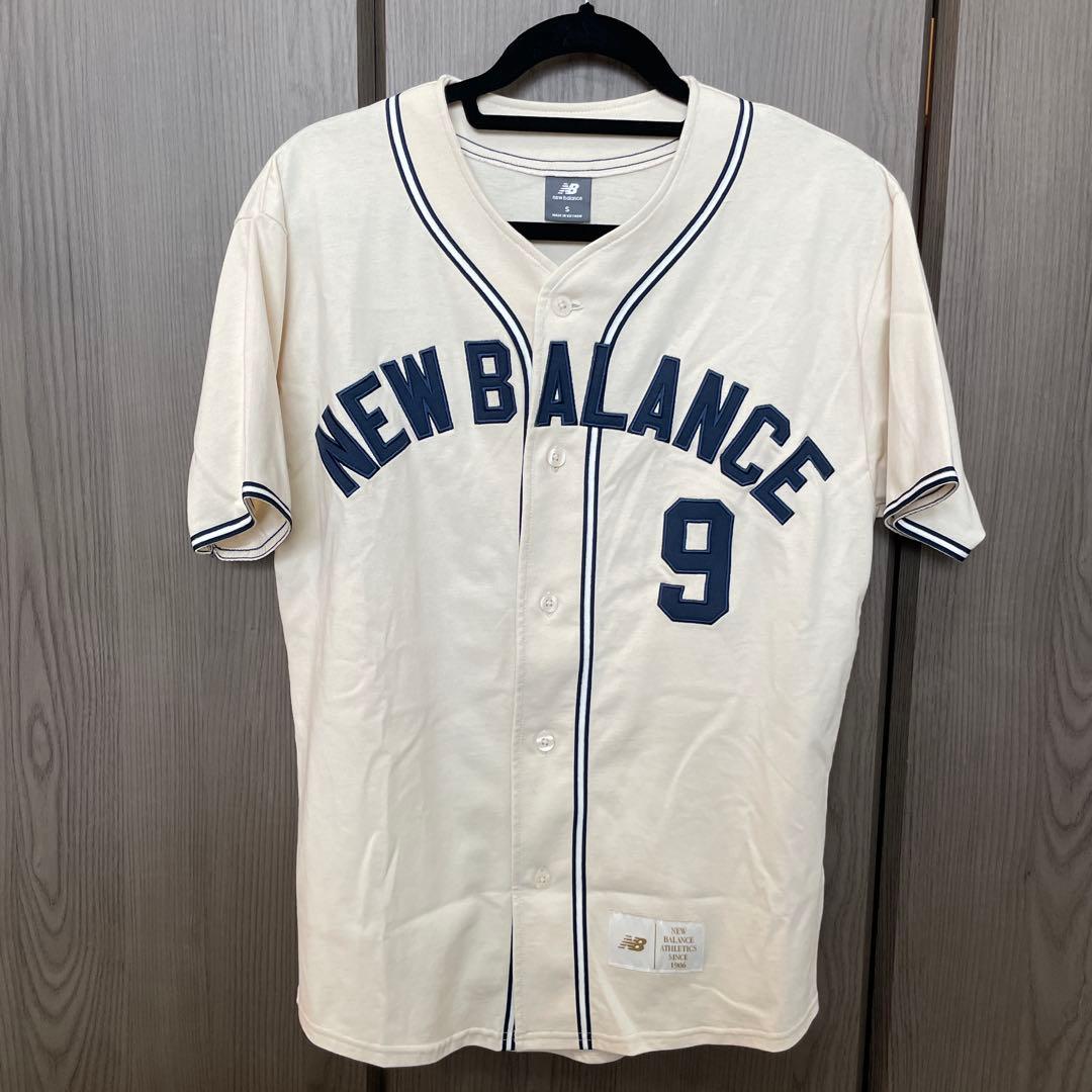 New Balance ユニフォーム Mサイズ 9番