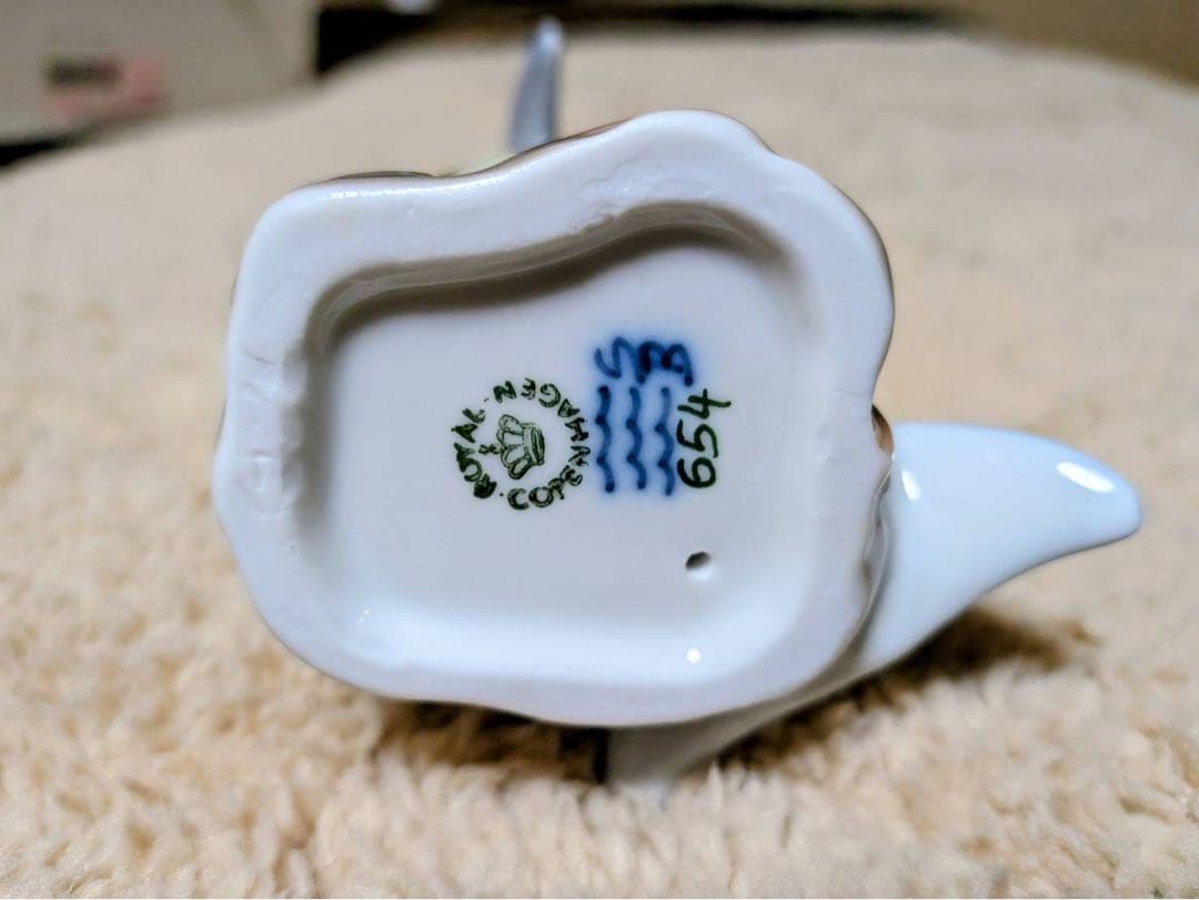   フィギリンDolphin 置物