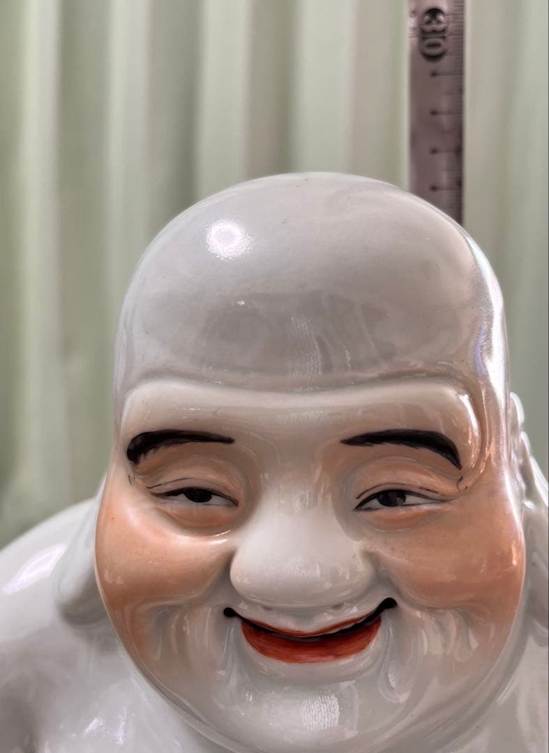 陶器製 布袋像 金色座布団付
