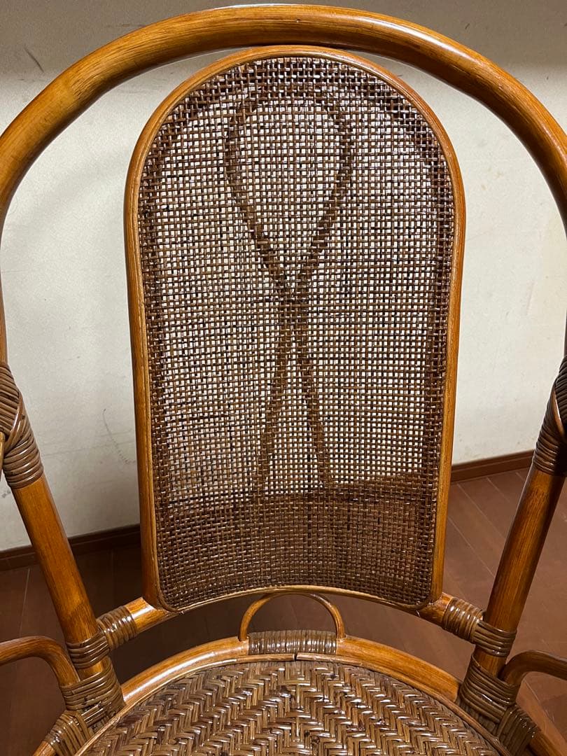 kazama カザマ　オリッサハイバック　チェア　ラタン　回転機能付き①