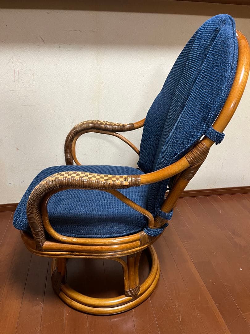 kazama カザマ　オリッサハイバック　チェア　ラタン　回転機能付き①