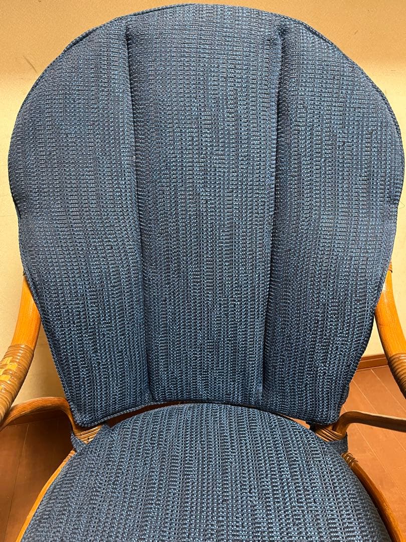 kazama カザマ　オリッサハイバック　チェア　ラタン　回転機能付き①