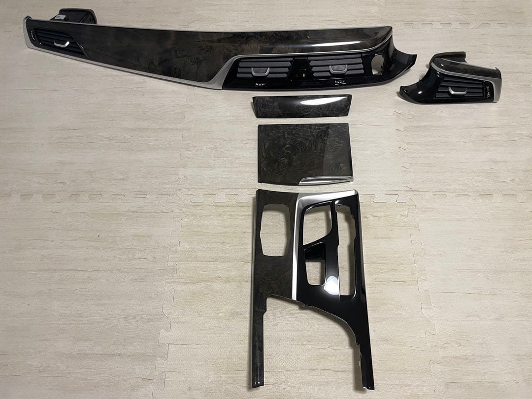 【純正/美品】 G30/G31 純正インテリア・トリム・パネル 5点セット