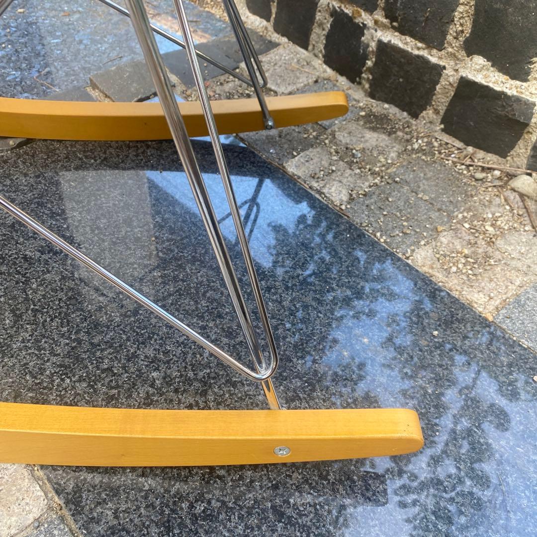 Vitraヴィトラ イームズ アームシェルチェア 焼け検ハーマンミラー値下げ中