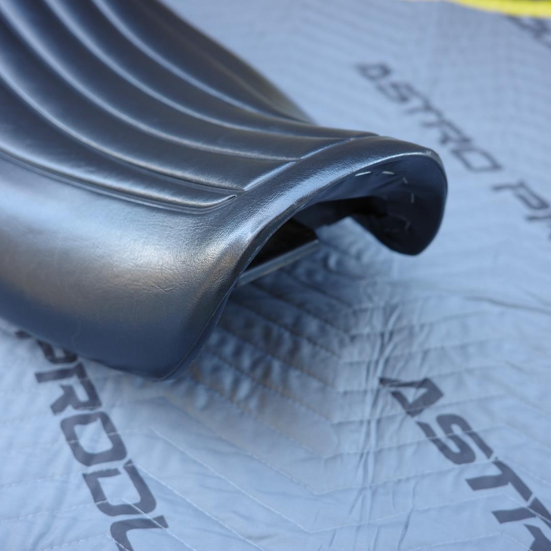 エストレヤ 純正シート