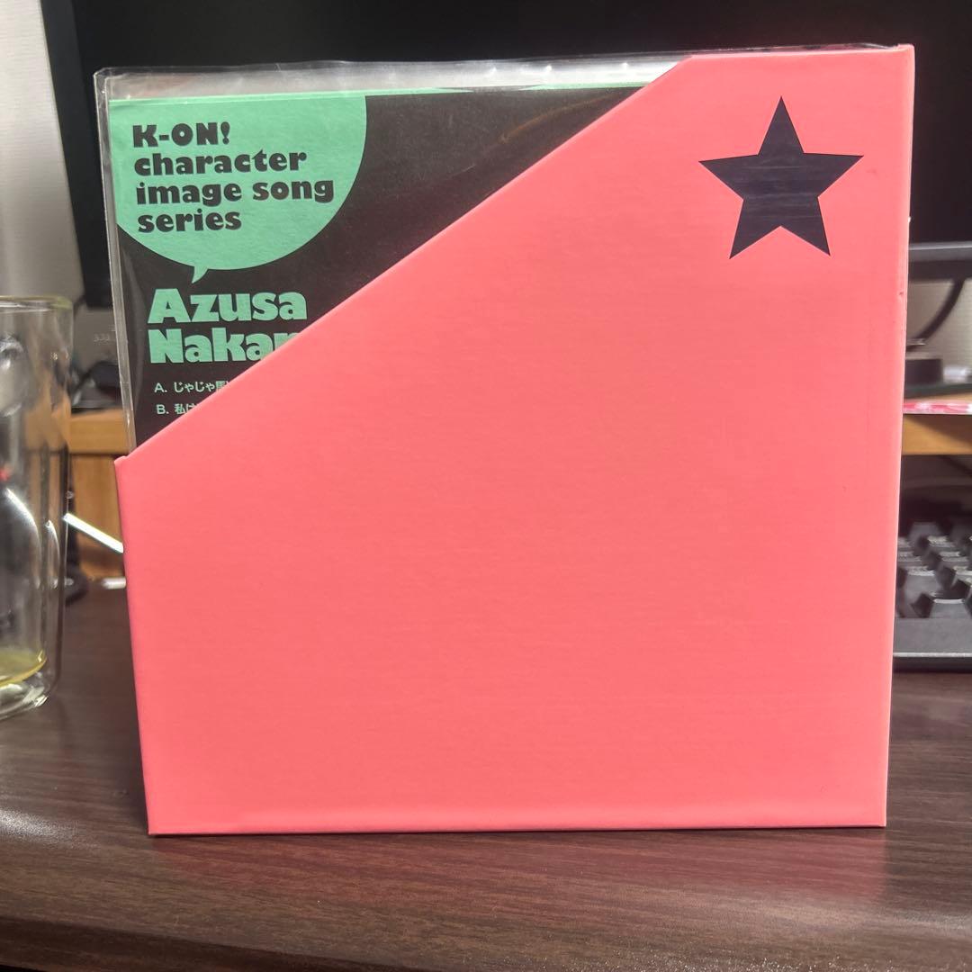 邦楽 K-ON! 7inch Vinyl \"Donuts\" BOX