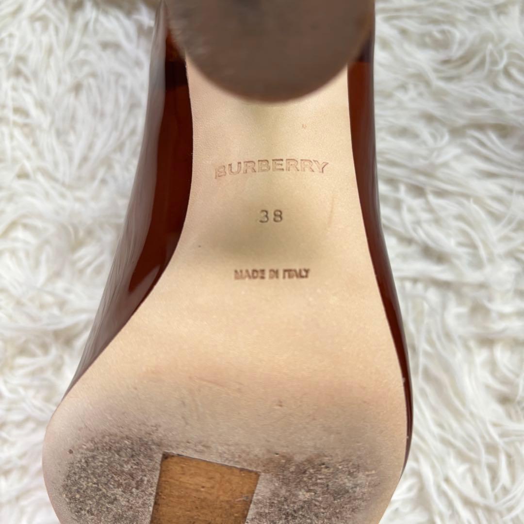 ✨美品　バーバリー　パンプス　ポインテッドトゥ　パテントレザー　エナメル　24