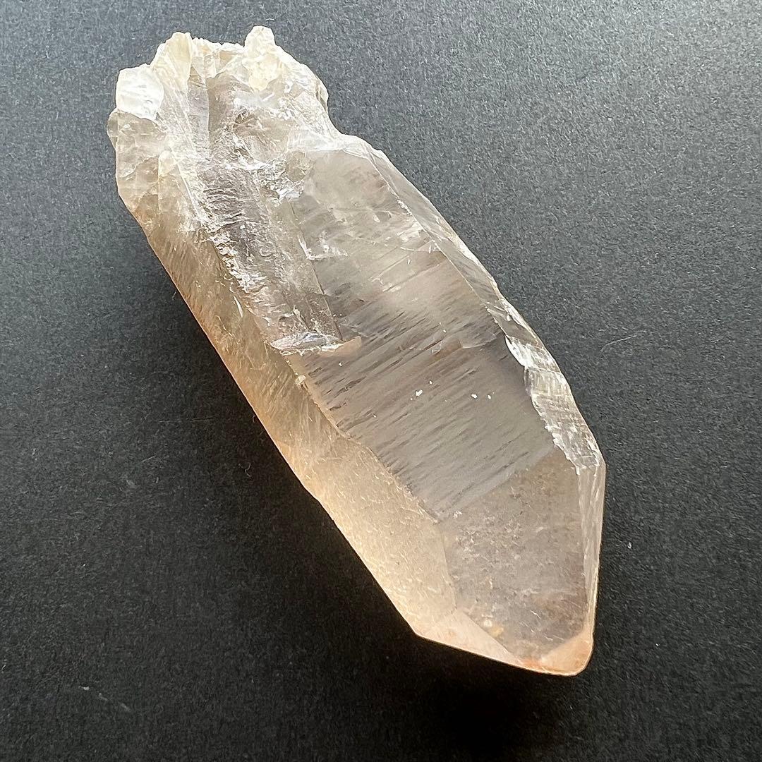 ピンクレムリアンシード　クリスタル　原石　パワーストーン　レムリアン　水晶