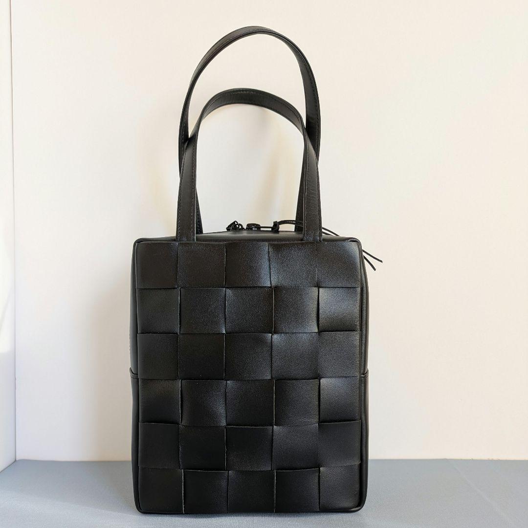 orika　ポーチ　スクエアバック