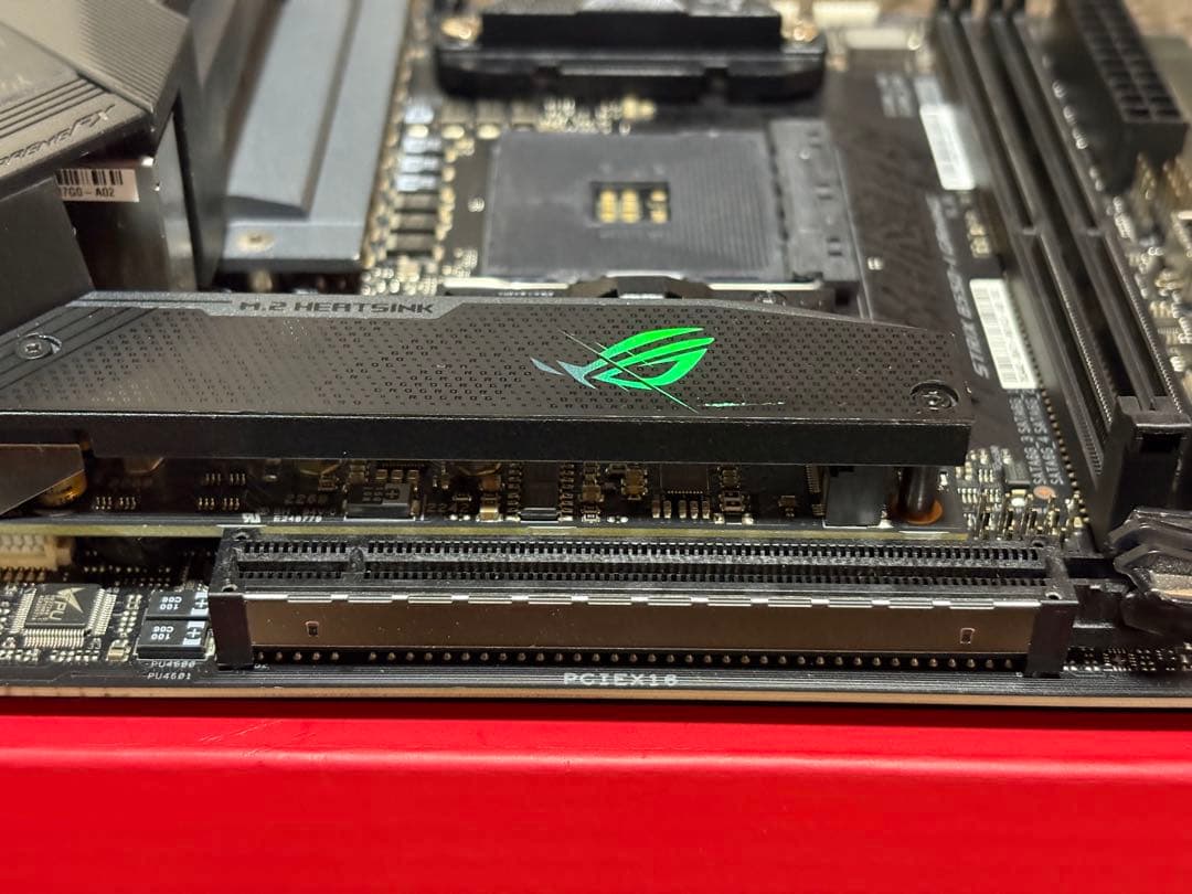 マザーボード AM4 ROG STRIX B550-I GAMING Mini-ITX