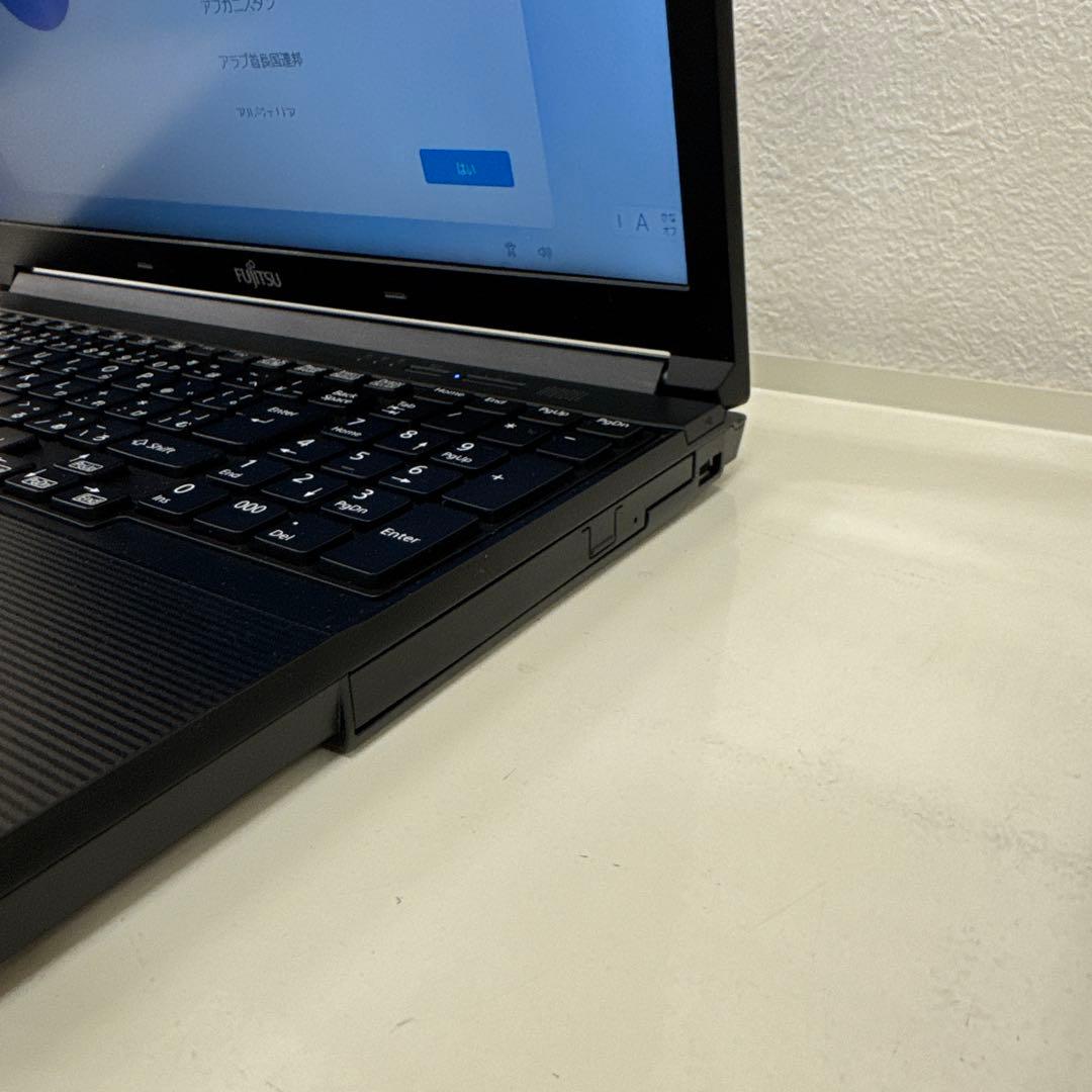 【爆速】 富士通 LIFEBOOK Core i5 8GB SSD512GB