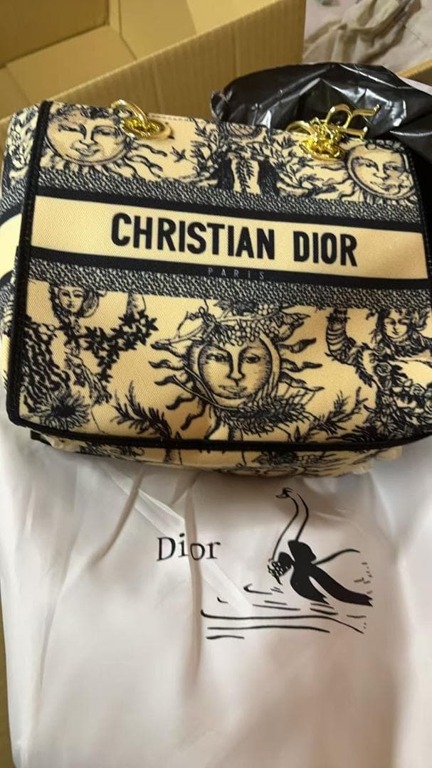 GUCCI ネイビー GGロゴ ネクタイ