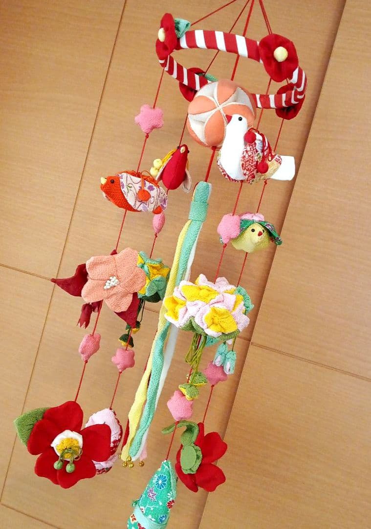 ハンドメイド　全長65cm　吊るし飾り　ちりめん　着物　和布　さげもん　大振り