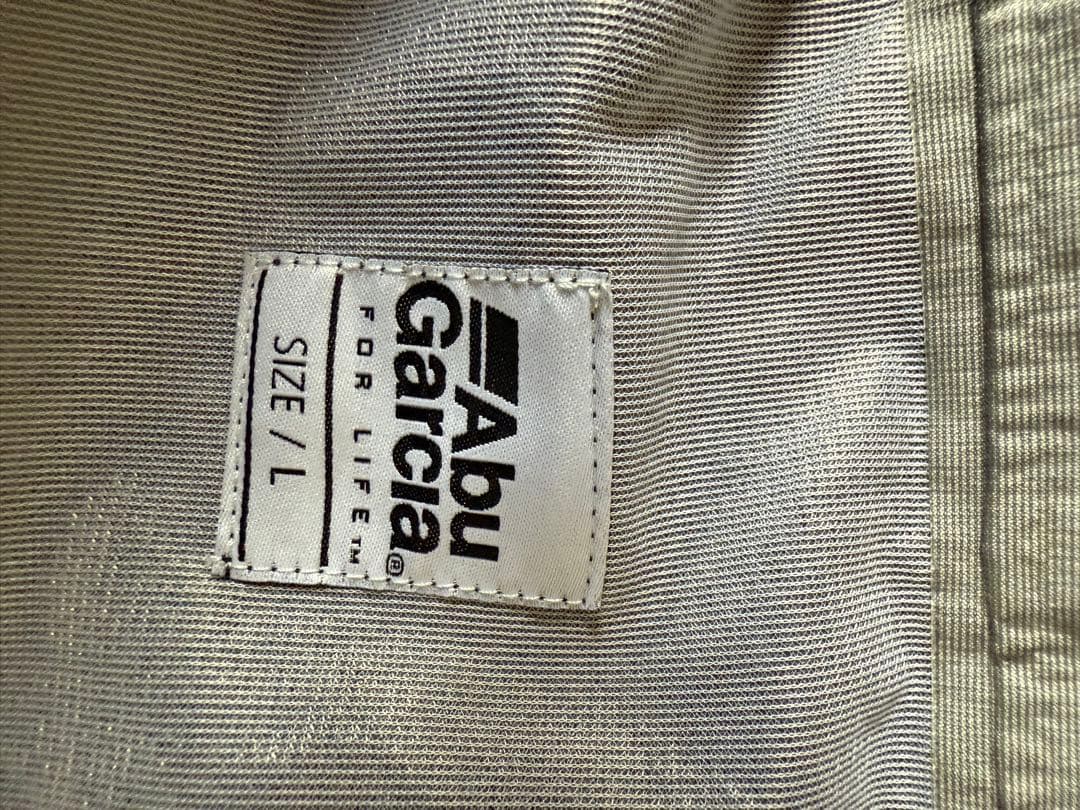 Abu Garcia レインウェアセット（黒・ベージュ）
