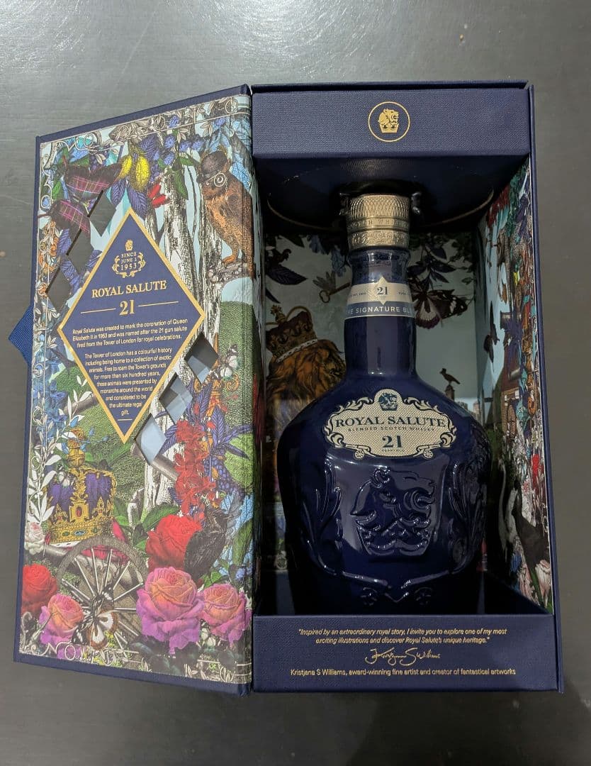 ウイスキー  Salute 21 Signature Blend 750ml