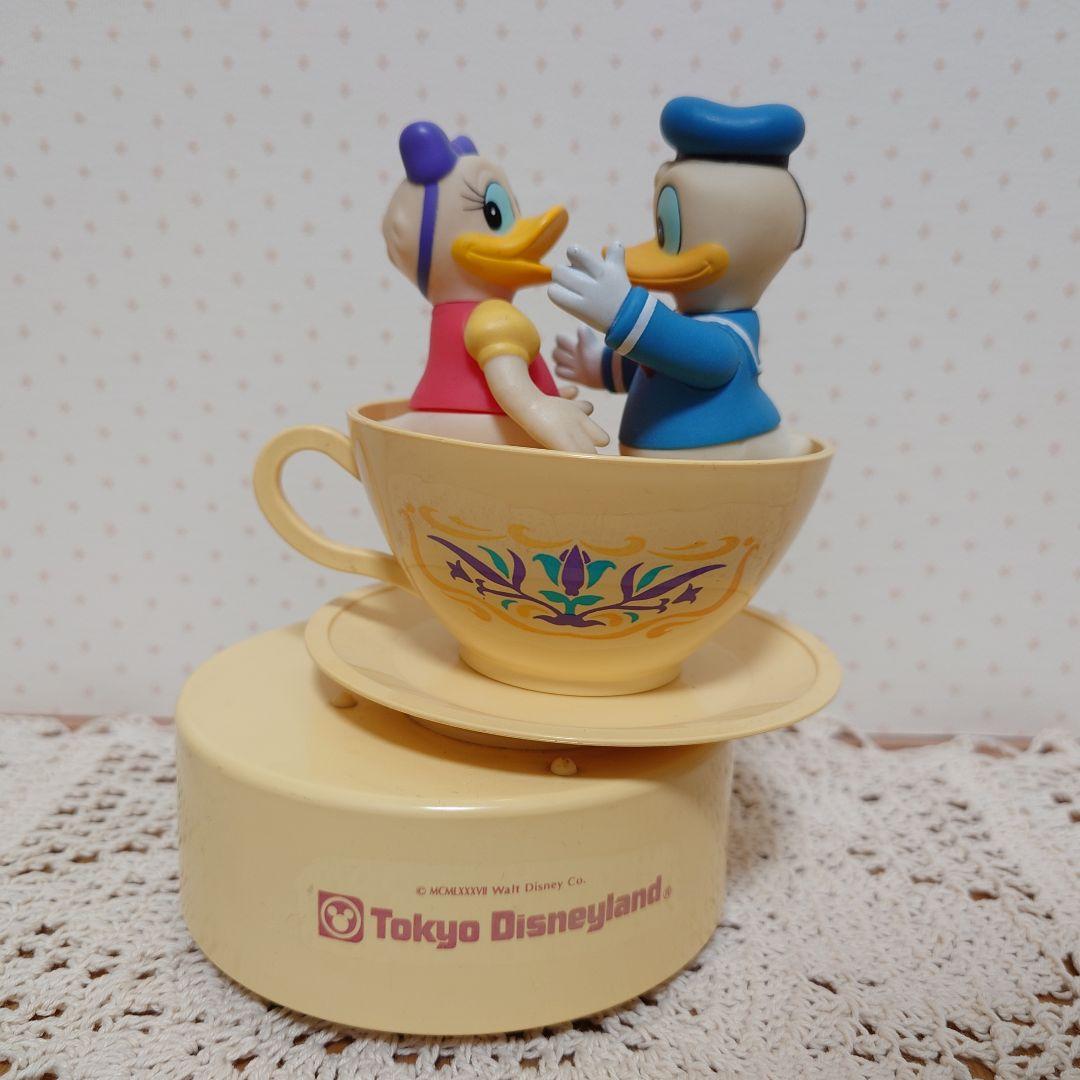 ディズニーランド　初期　レトロ　オルゴール　ドナルド　デイジー　コーヒーカップ