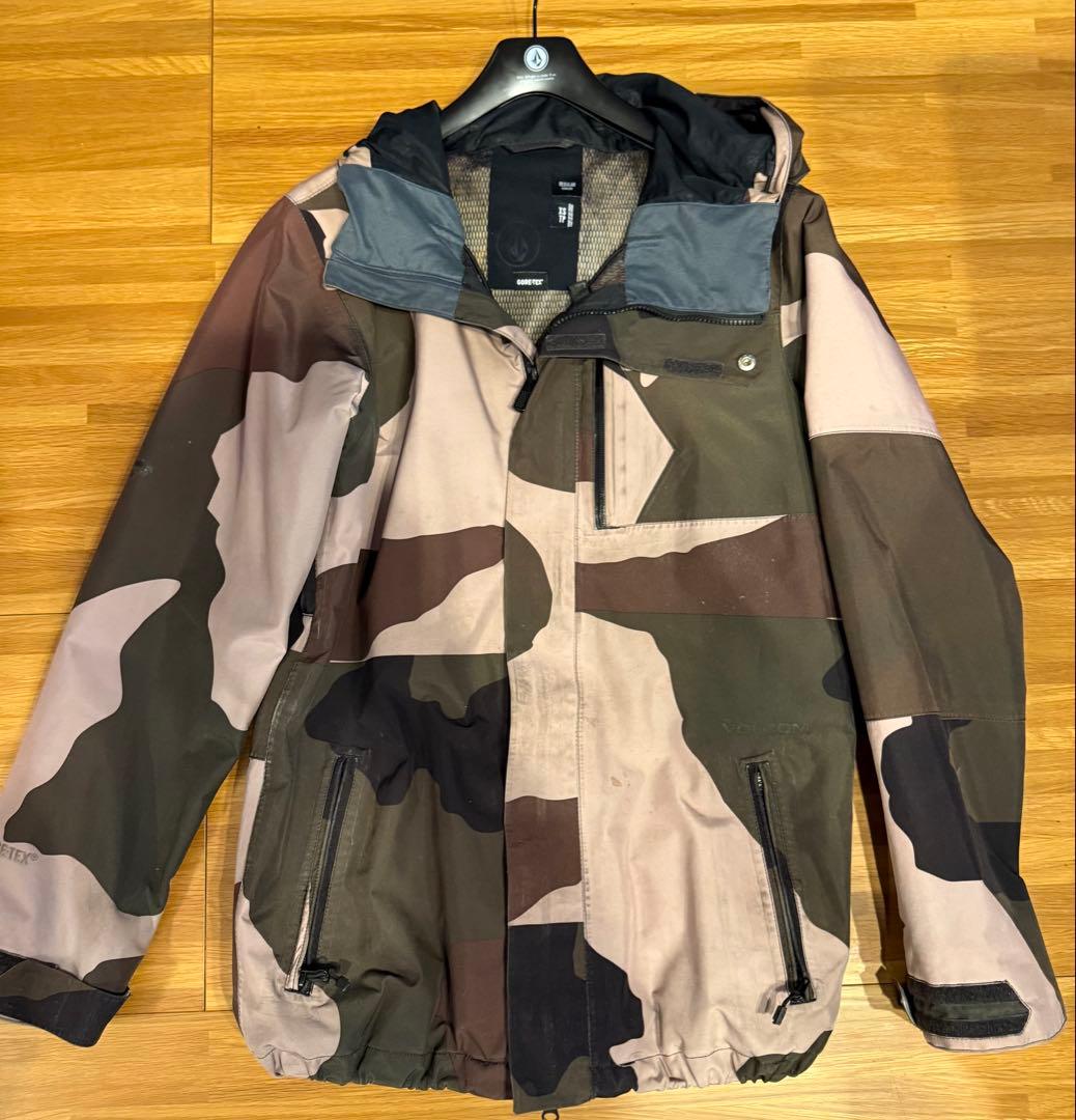 ボルコム GORE-TEX迷彩アウター XS