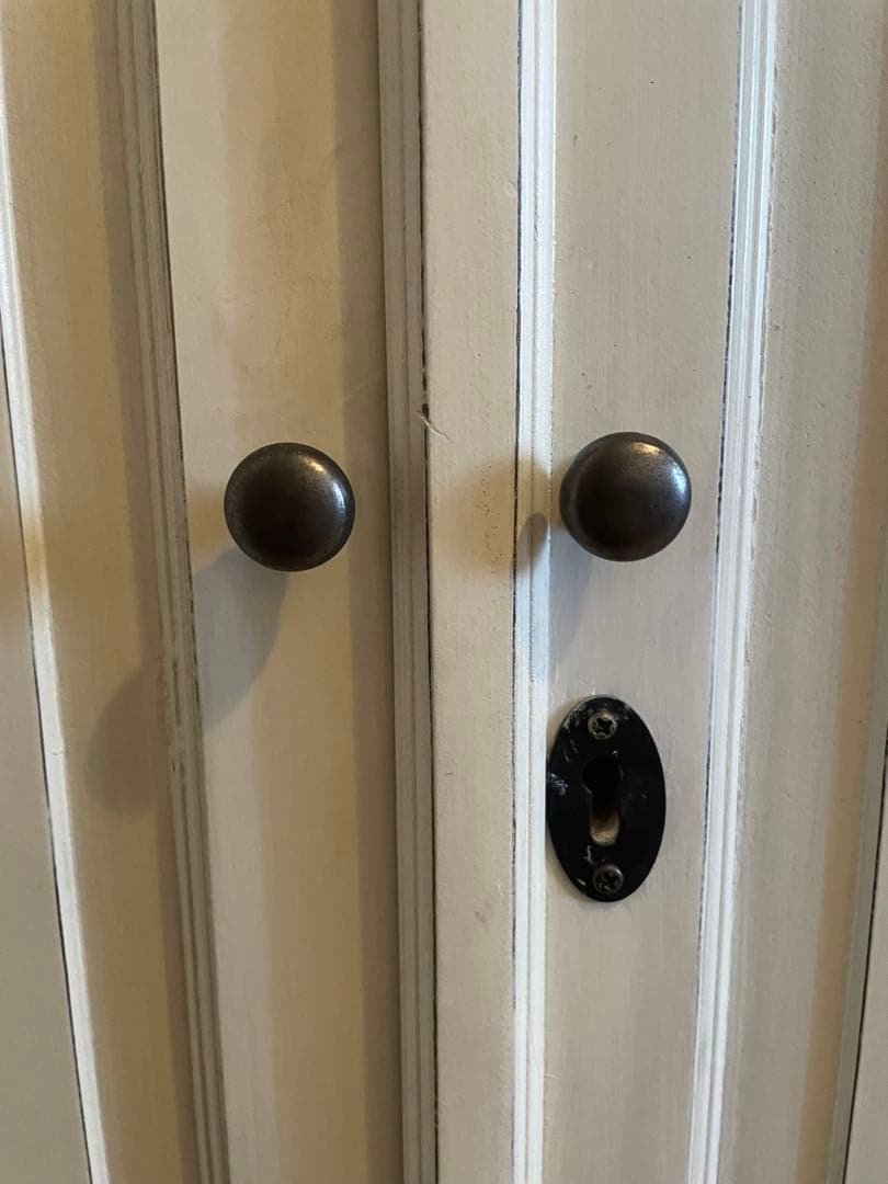 Blanc D’ivoireブランディボワール　ガラスキャビネット　アンティーク