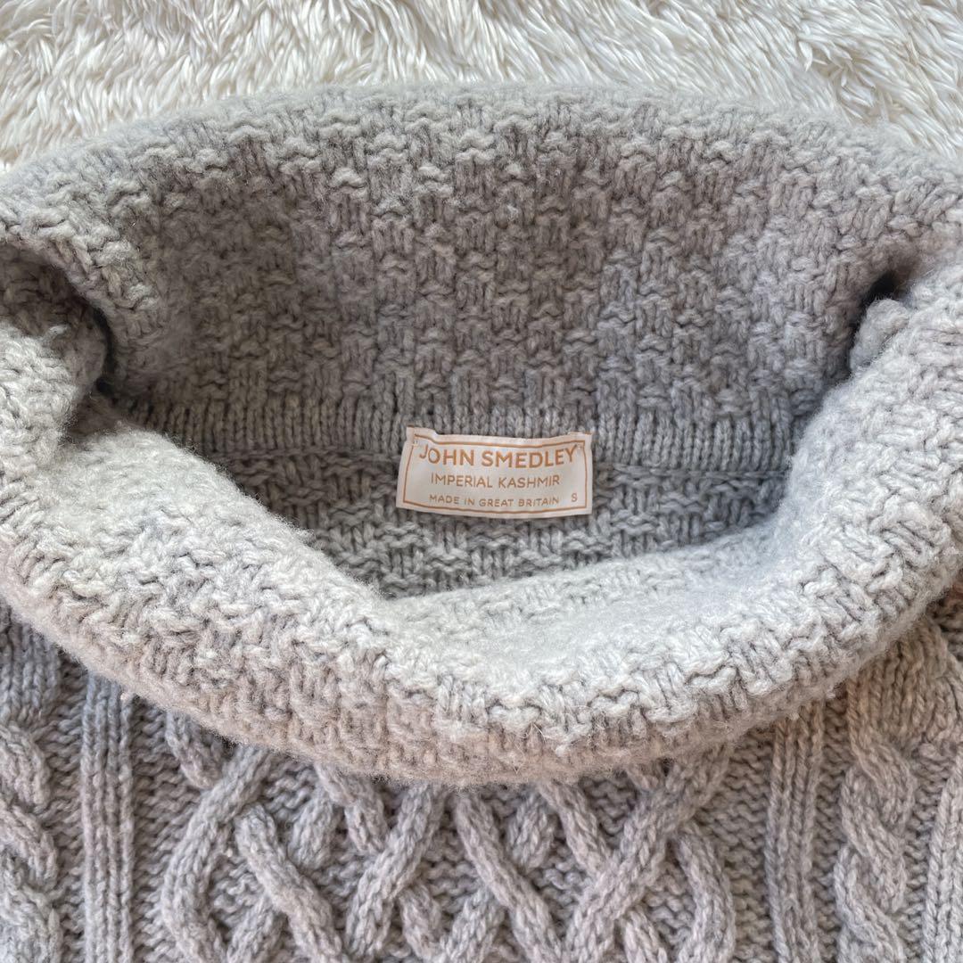 最上級ライン✨ジョンスメドレー ケーブル編み タートルネック　メリノウール