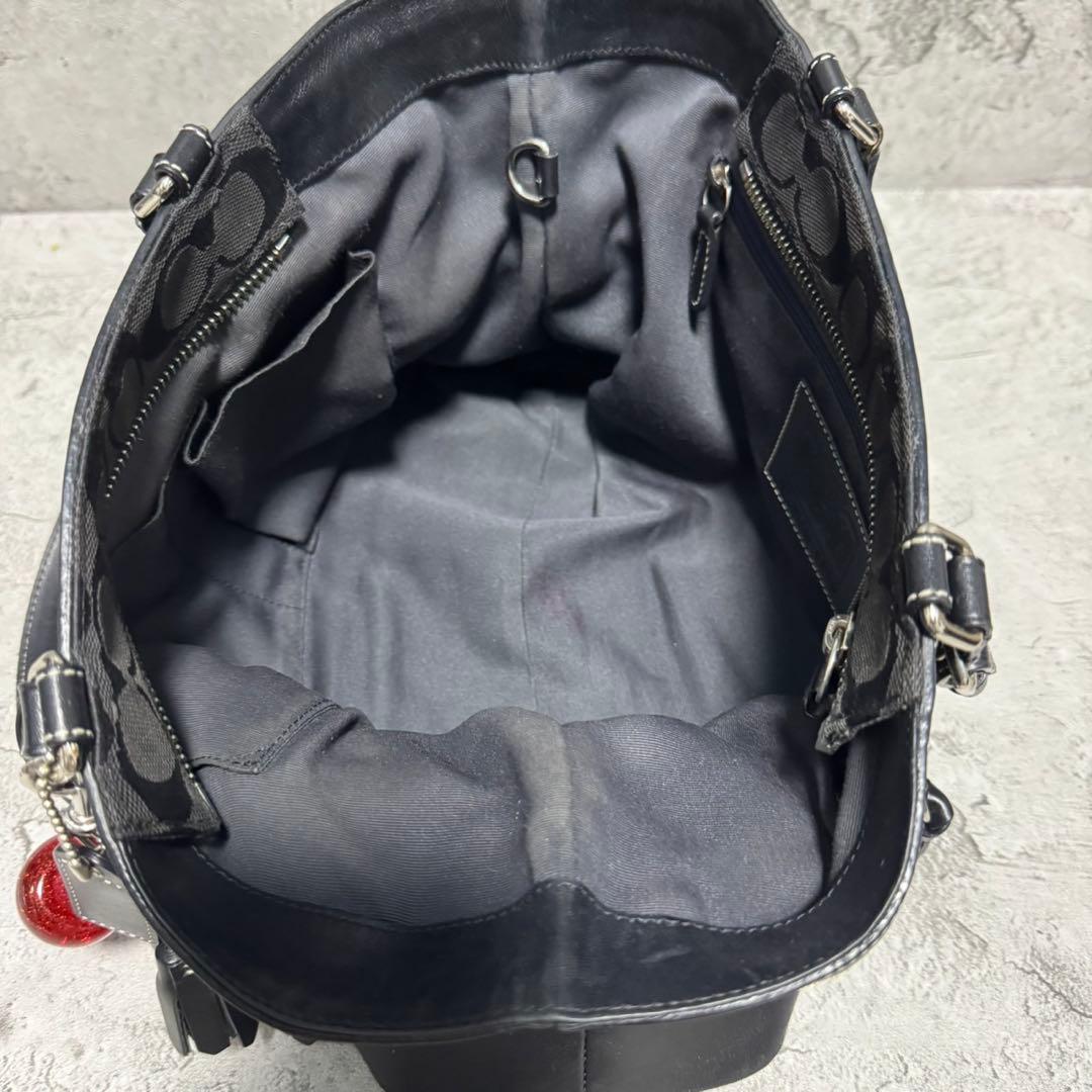 バッグ Coach Y2K Signature Leather Tote Bag