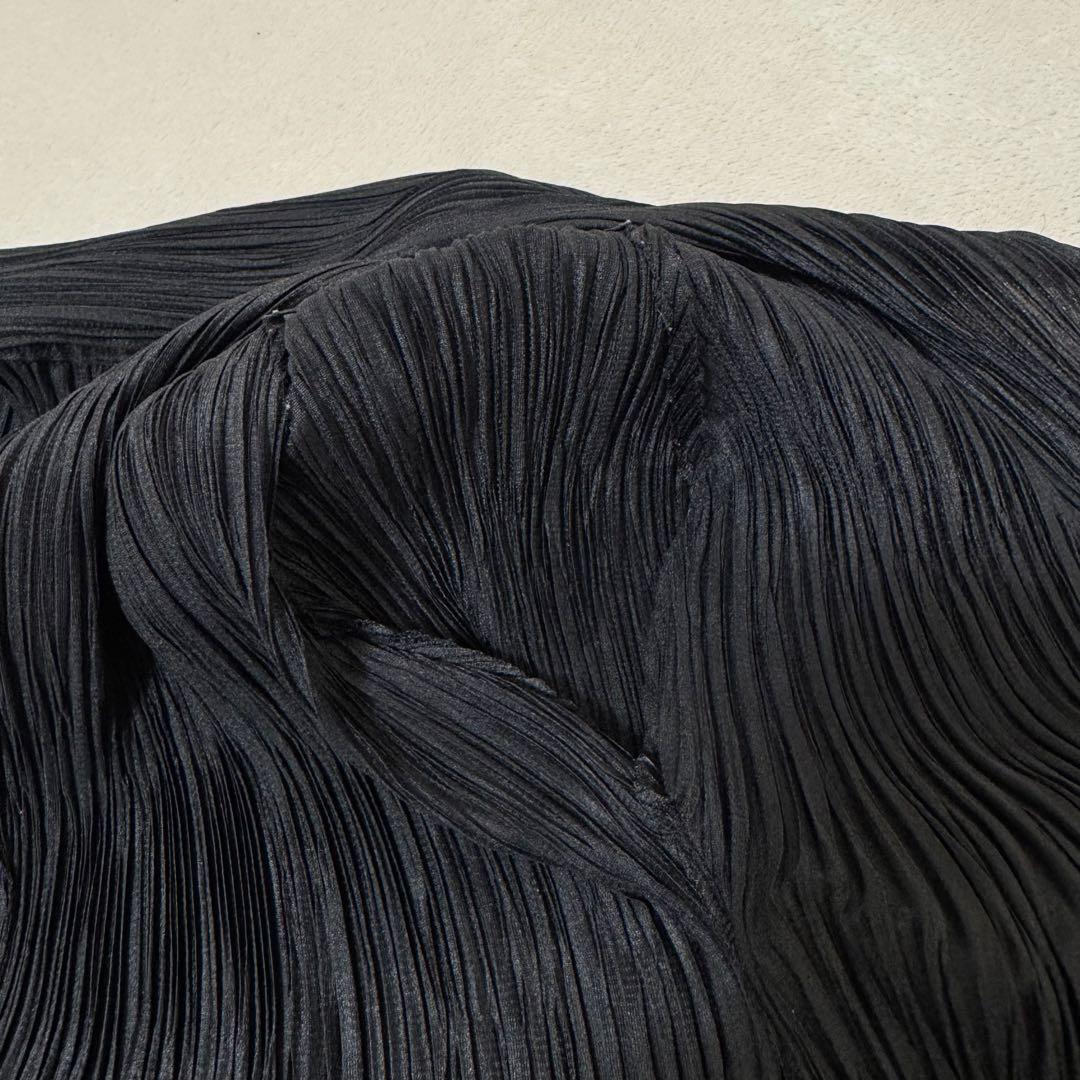 極美品✨PLEATS PLEASE プリーツ　半袖　黒色　シャツ　Lサイズ