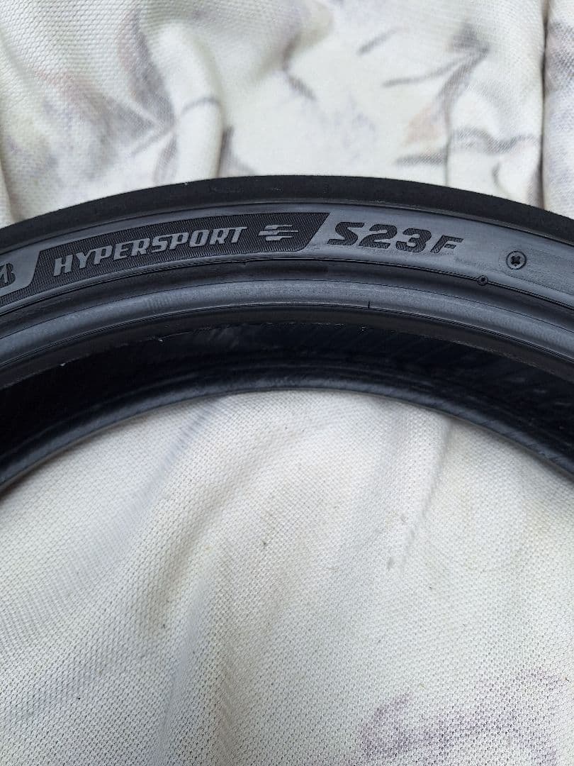 【中古】ブリジストン•バトラックス☆S23前後セットF120/R180