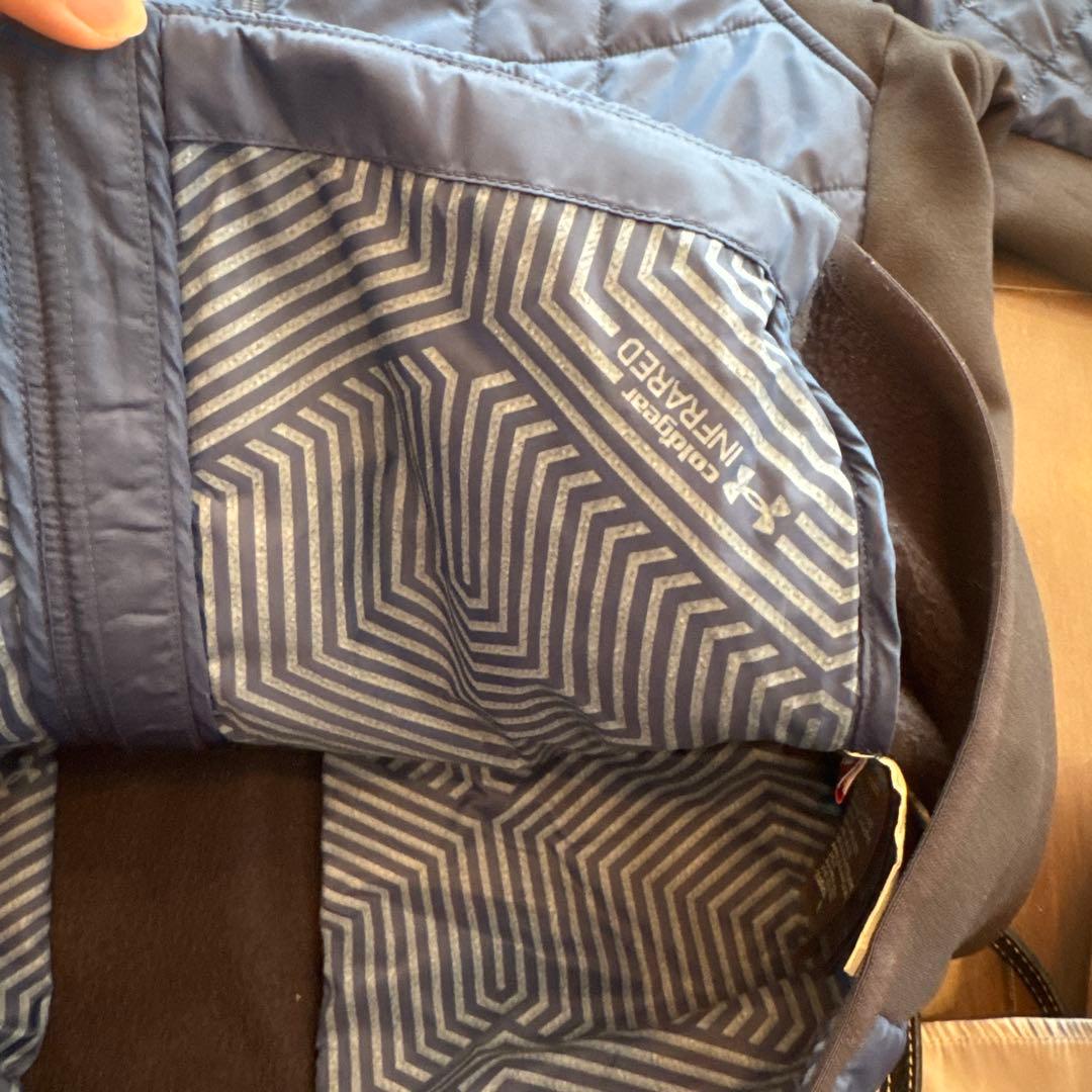 キルティングダウンジャケット