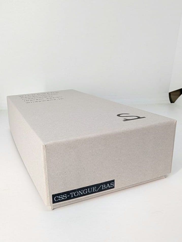 ワイルドスワンズ　TONGUE Bastin&Fils （バスタン&フィス）