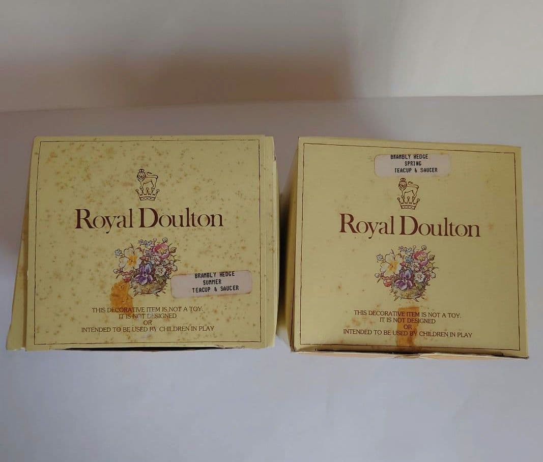 ロイヤルドルトン　ブランベリーヘッジ　春　夏　2客セット　未使用