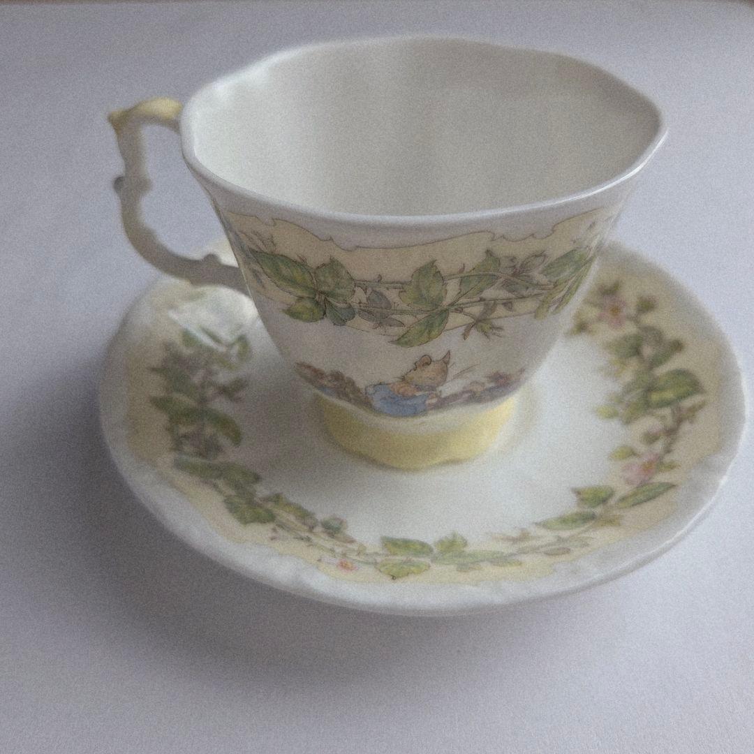 ロイヤルドルトン　ブランベリーヘッジ　春　夏　2客セット　未使用