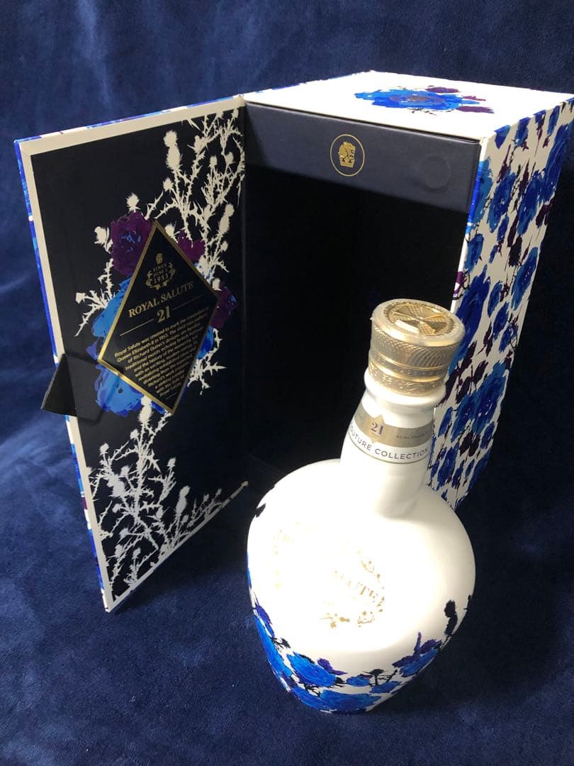 【限定デザイン】ロイヤルサルート21年　リチャードクインエディション　外箱付き