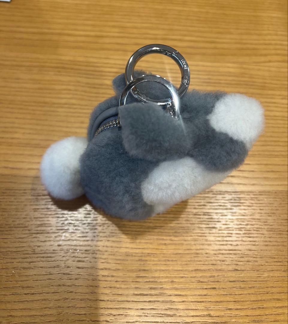 YoriyLOEWE バニー キーホルダー バッグうさぎモチーフ