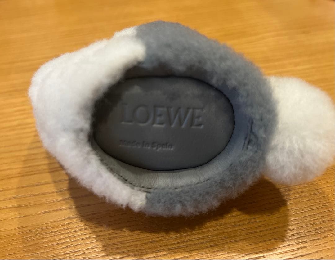 YoriyLOEWE バニー キーホルダー バッグうさぎモチーフ