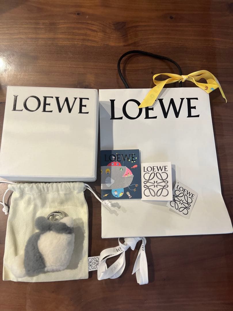 YoriyLOEWE バニー キーホルダー バッグうさぎモチーフ