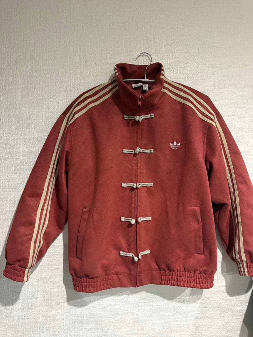 adidasアディダス 中国限定 蛇年トラックジャケット 赤