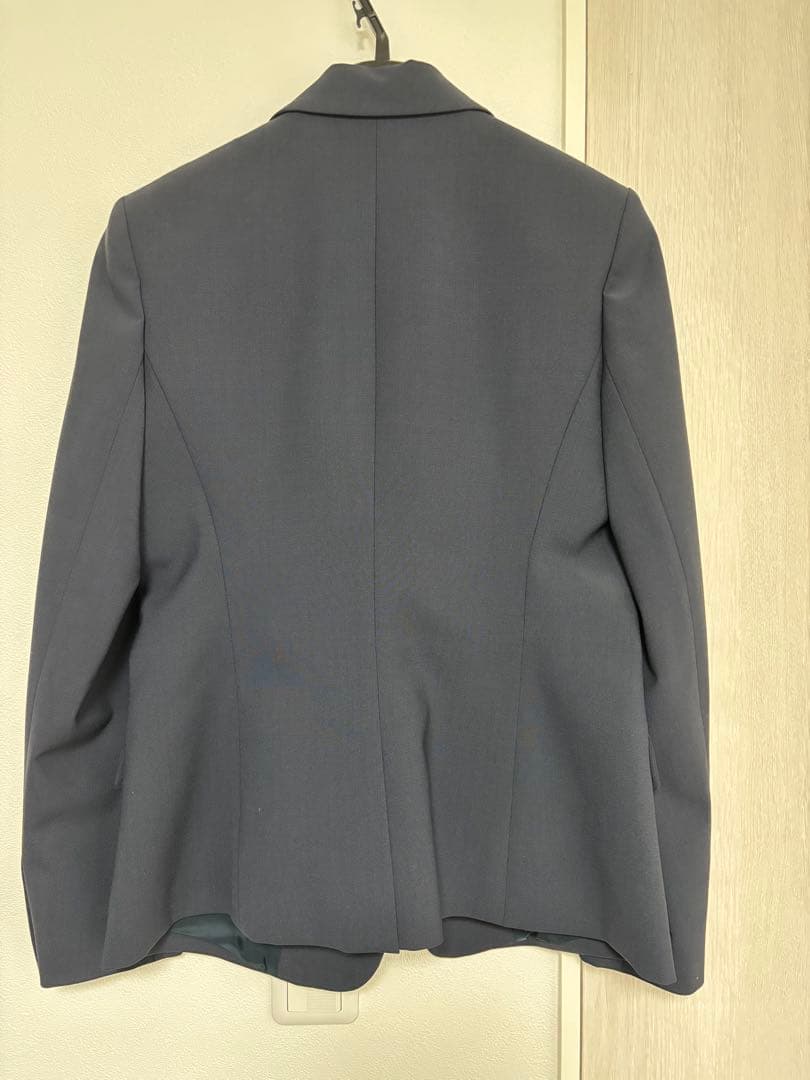 【新古品】Theory ネイビースーツ