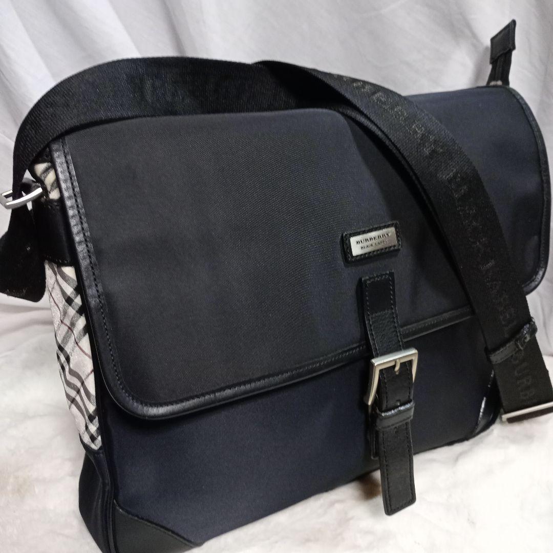 バーバリーブラックレーベル メッセンジャーバッグ ノバチェック 刻印 斜め掛け