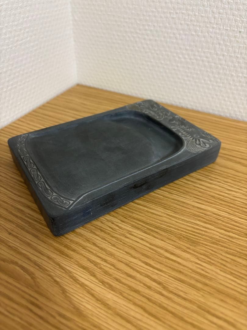 歙州魚子紋鐘様硯 書道具 古硯 唐物 中国古玩　骨董品 専用箱付き