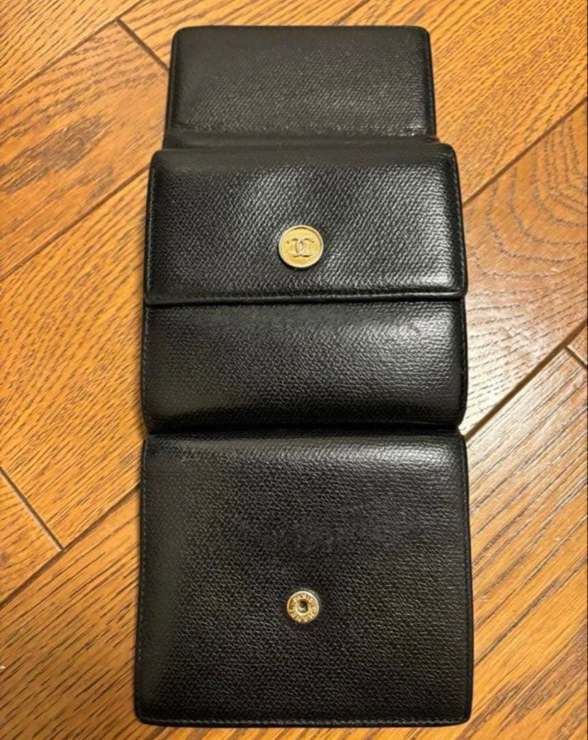CHANEL シャネル 二つ折り財布