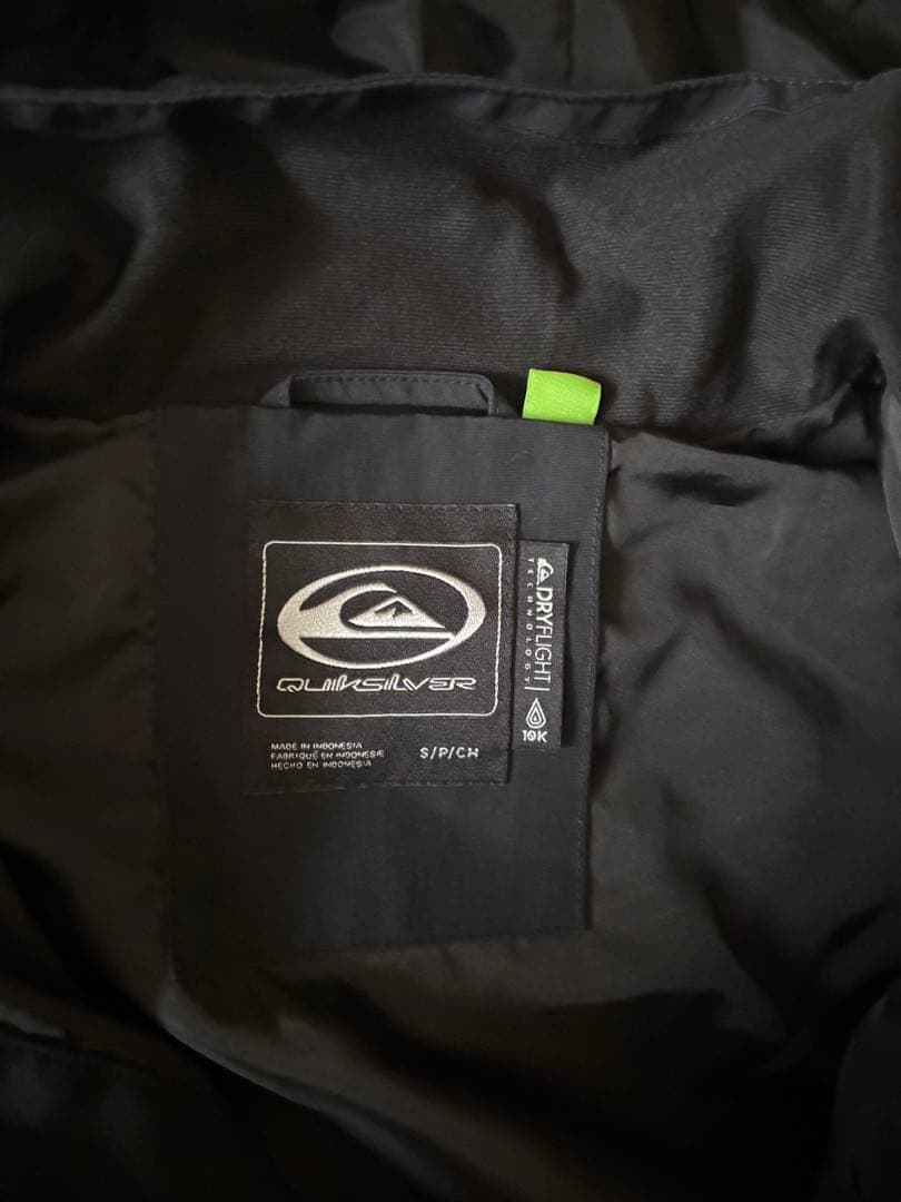QUIKSILVER ジャケットのみ