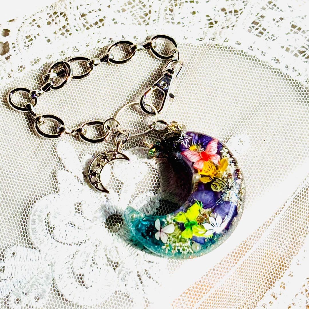 No.3049★ハンドメイド★ハロウィン♡フラワーレジンバッグチャーム