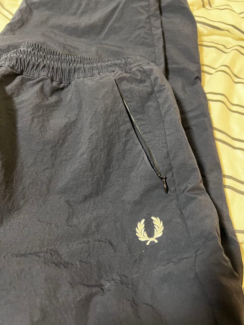 【BEAMS別注】 FRED PERRY / Shell Pants