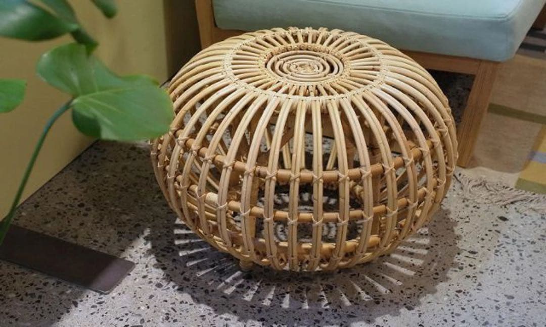 シカデザイン　フランコアルビニ　オットマンS