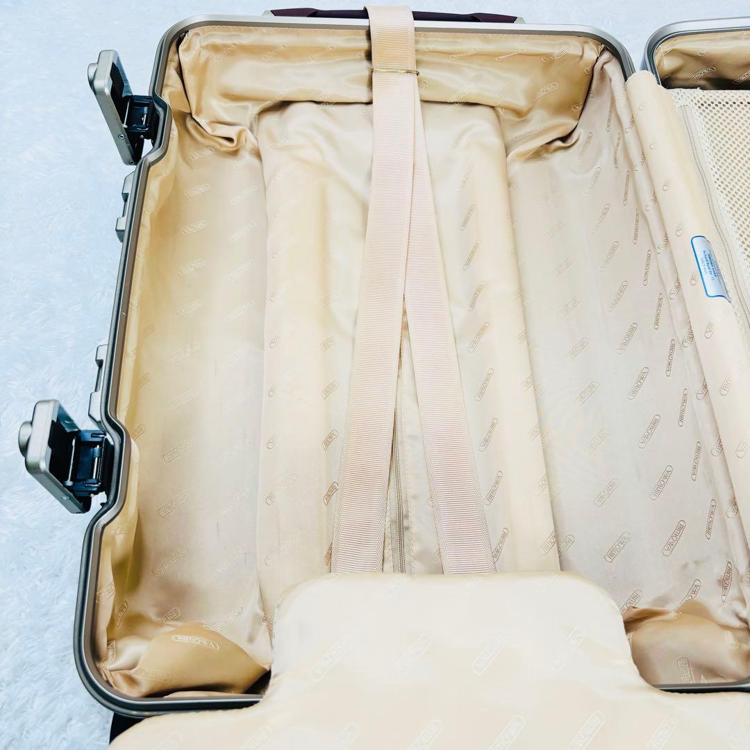RIMOWA キャリーケース　32L カーボネート製　リボン　ワインレッド