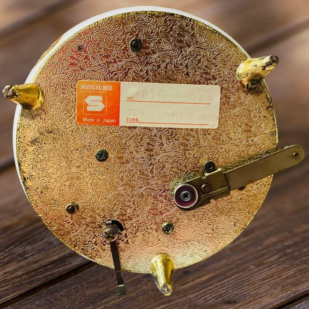 Sankyo オルゴール　陶器製メリーゴーランド