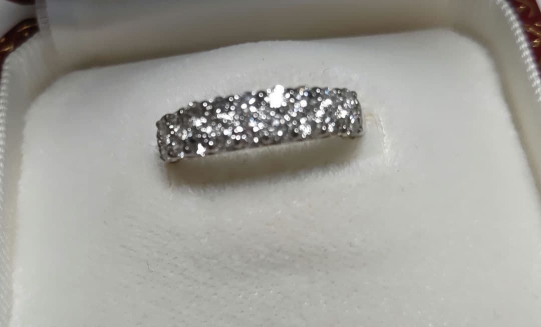 最終お値下げ　美品ダイヤモンド1.0ct リング　プラチナ900新品仕上げ鑑定済
