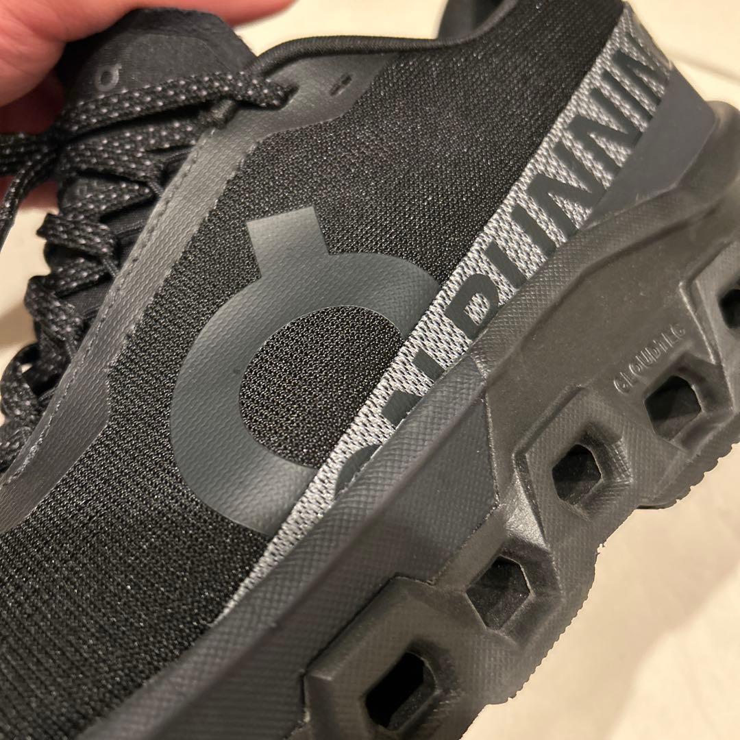 On Cloudmonster2 ランニングシューズ